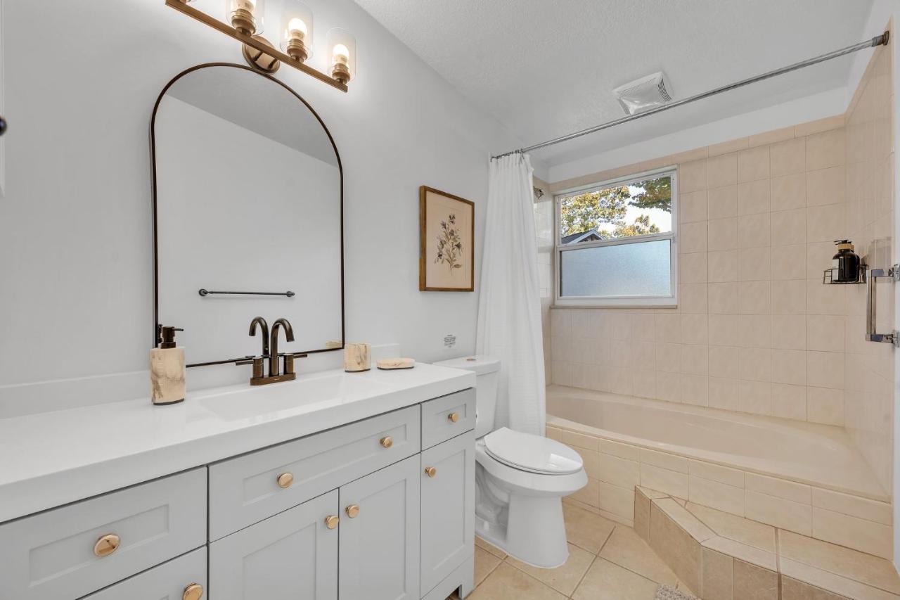 Best Of Both Worlds Lakehouse Orlando Bagian luar foto